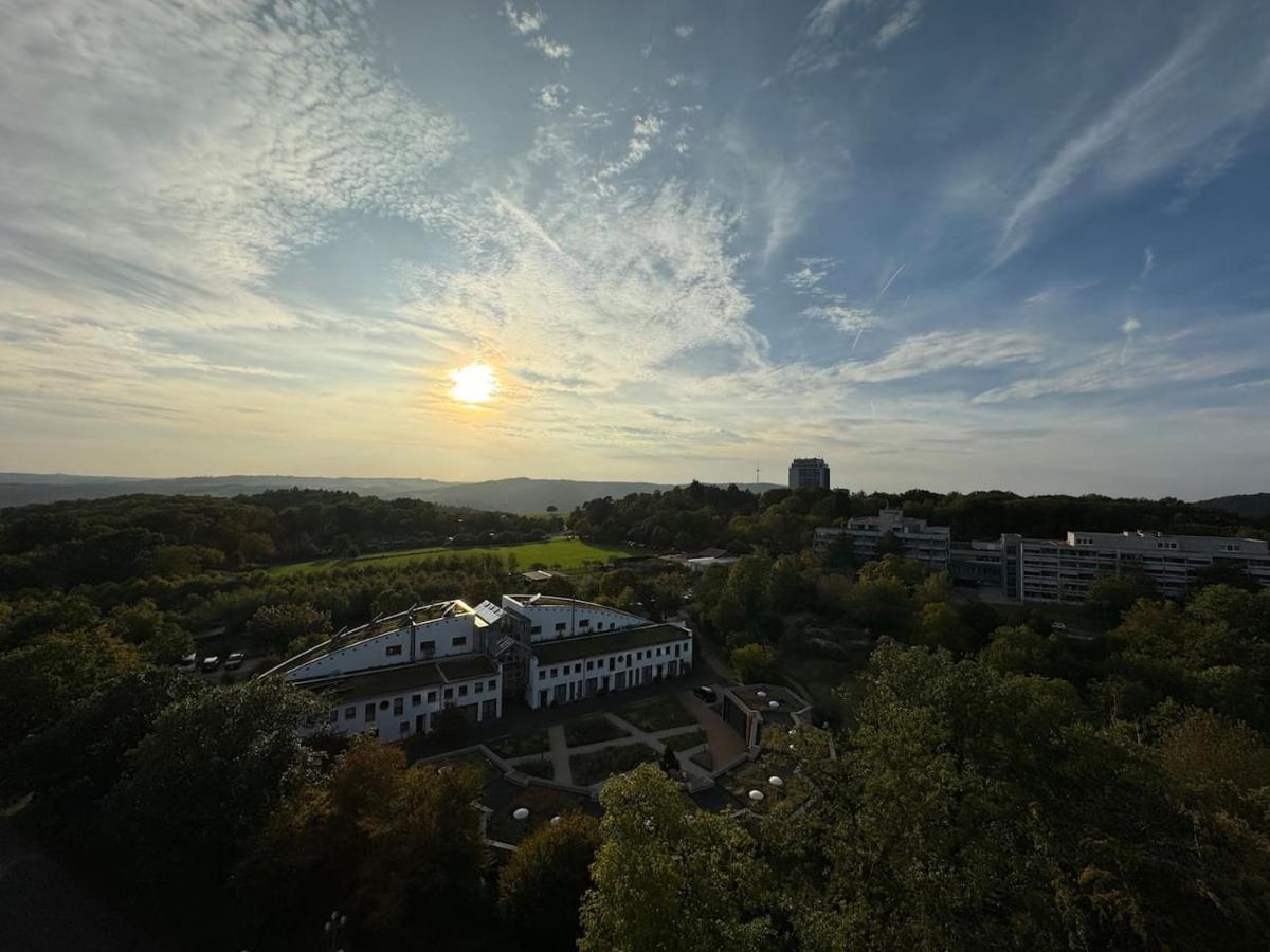 Klassen Stay - Design Studio In 11 Etage - Tolle Aussicht - Sauna, Pool - Netflix 兰施泰因 外观 照片