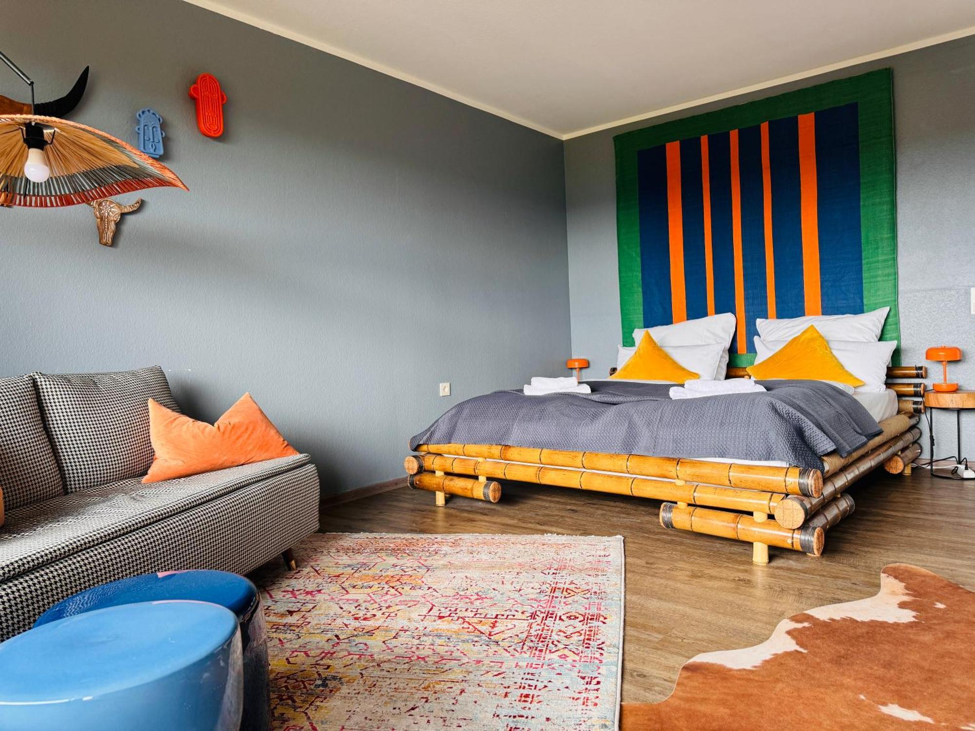 Klassen Stay - Design Studio In 11 Etage - Tolle Aussicht - Sauna, Pool - Netflix 兰施泰因 外观 照片